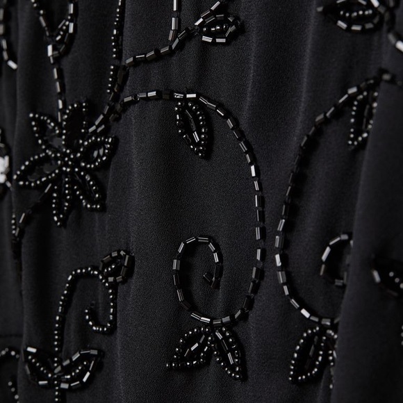 Black pants with fancy pearls - Picture 2 of 16